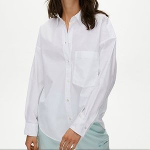 Aritzia Everyday Button-Up Shirt